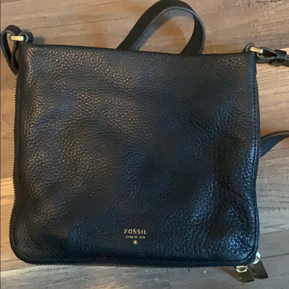 100% Authentic Fossil crossbody
